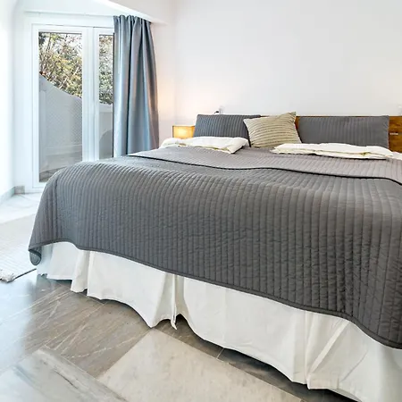 Tatil Evi 3 Townhouse With Private Garden In