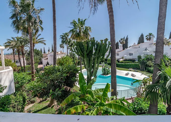 Dom wakacyjny 3 Townhouse With Private Garden In